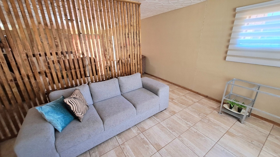4 Bedroom Property for Sale in Fichardt Park Free State